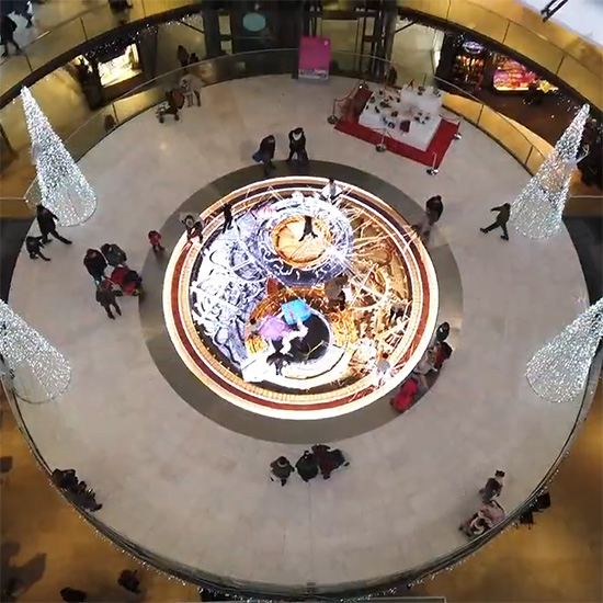 西班牙巴塞罗那复古风格商场圆形LED互动地砖屏
