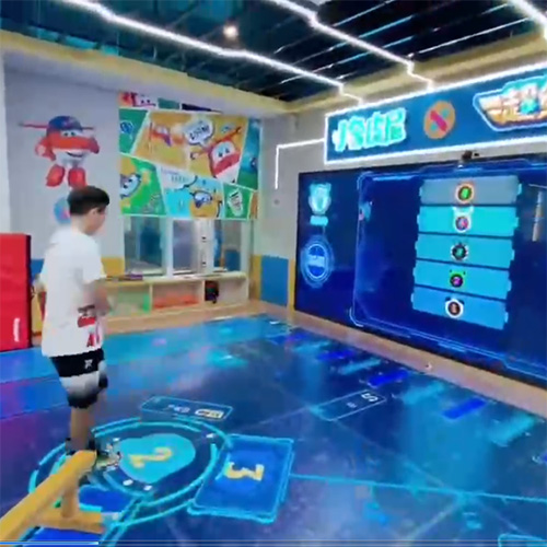 幼儿园AI益智游戏互动地面墙面屏结合